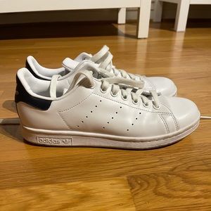Women’s Adidas Originals Stan Smith White/Navy